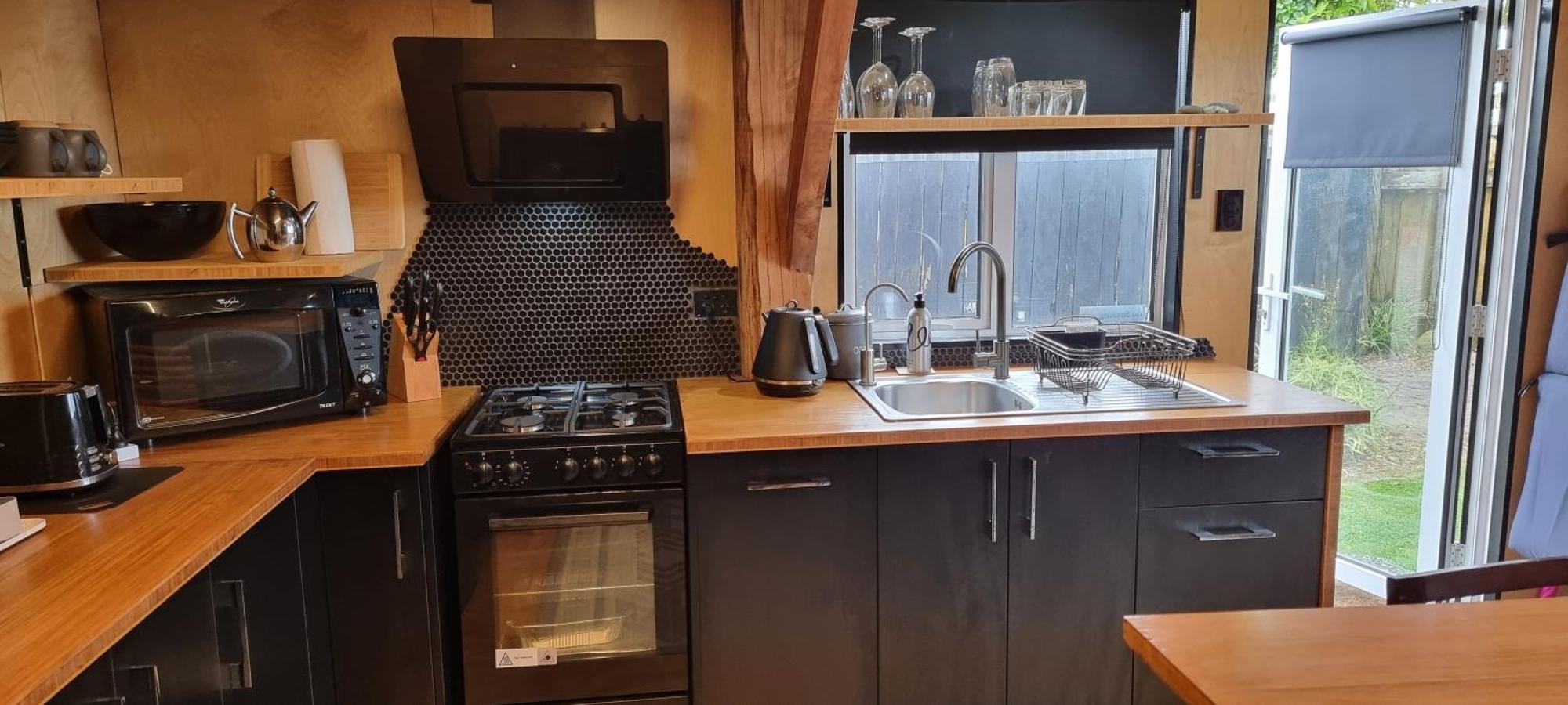 Rustic Beachfront Cottage Charleston Екстериор снимка